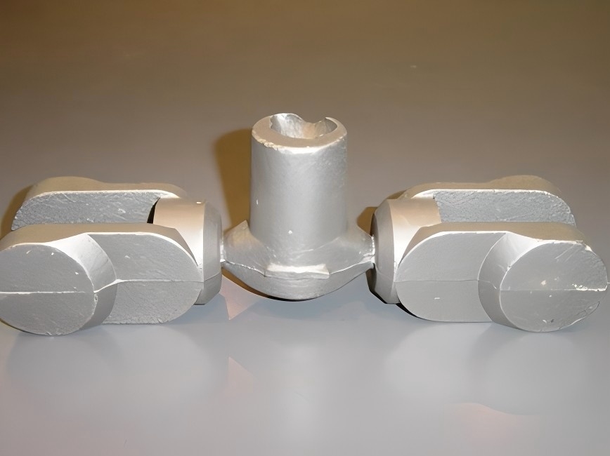 Die Wichtigkeit und das Design von Gusseisen -Riser -Nacken